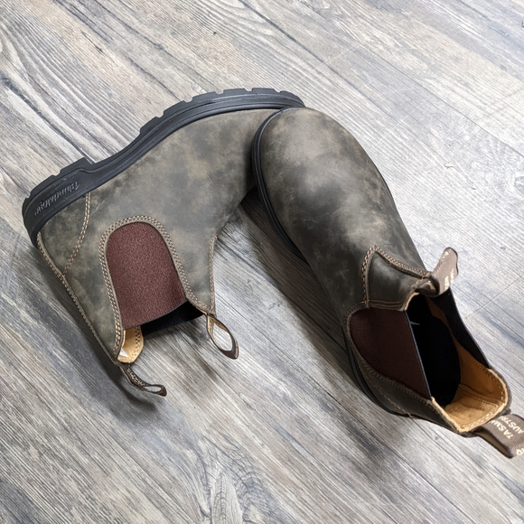 Rustic brown premium leather Chelsea boots - Picture 6 of 9